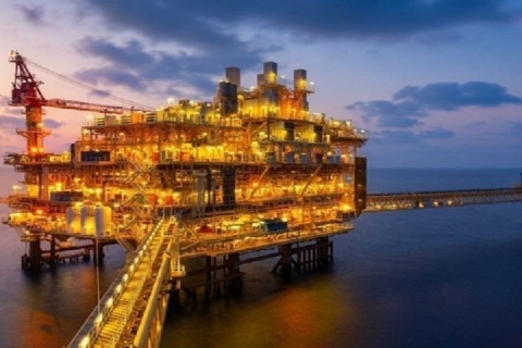 ظرفیت تولید نفت میدان مشترک آزادگان افزایش یافت